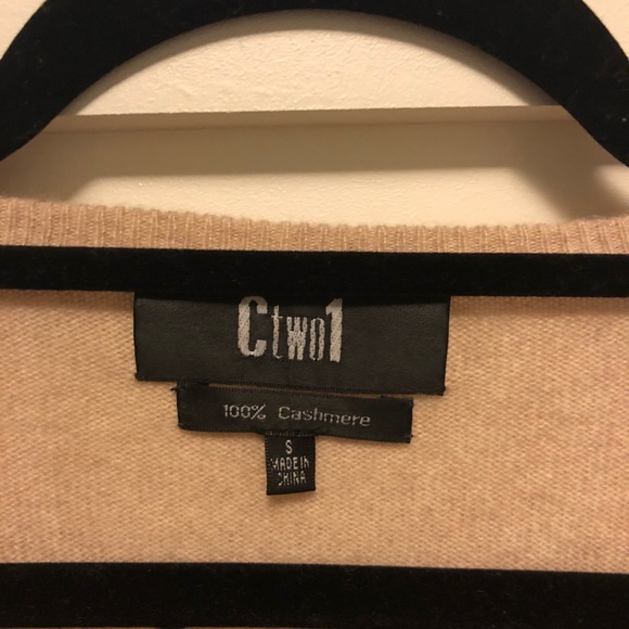 100% Cashmere Camel Sweater - Picture 3 of 4